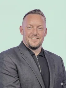 Tony Booth